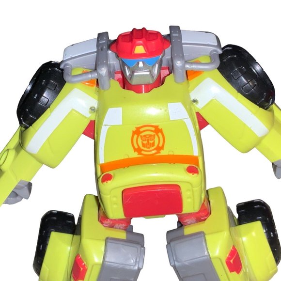 Hasbro Heroes Transformers Rescue Bots Heatwave the Fire-Bot Action Figure - Picture 3 of 10